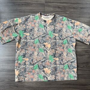 Vintage 90s Amongst Others Boxy camo tee Size Medium
